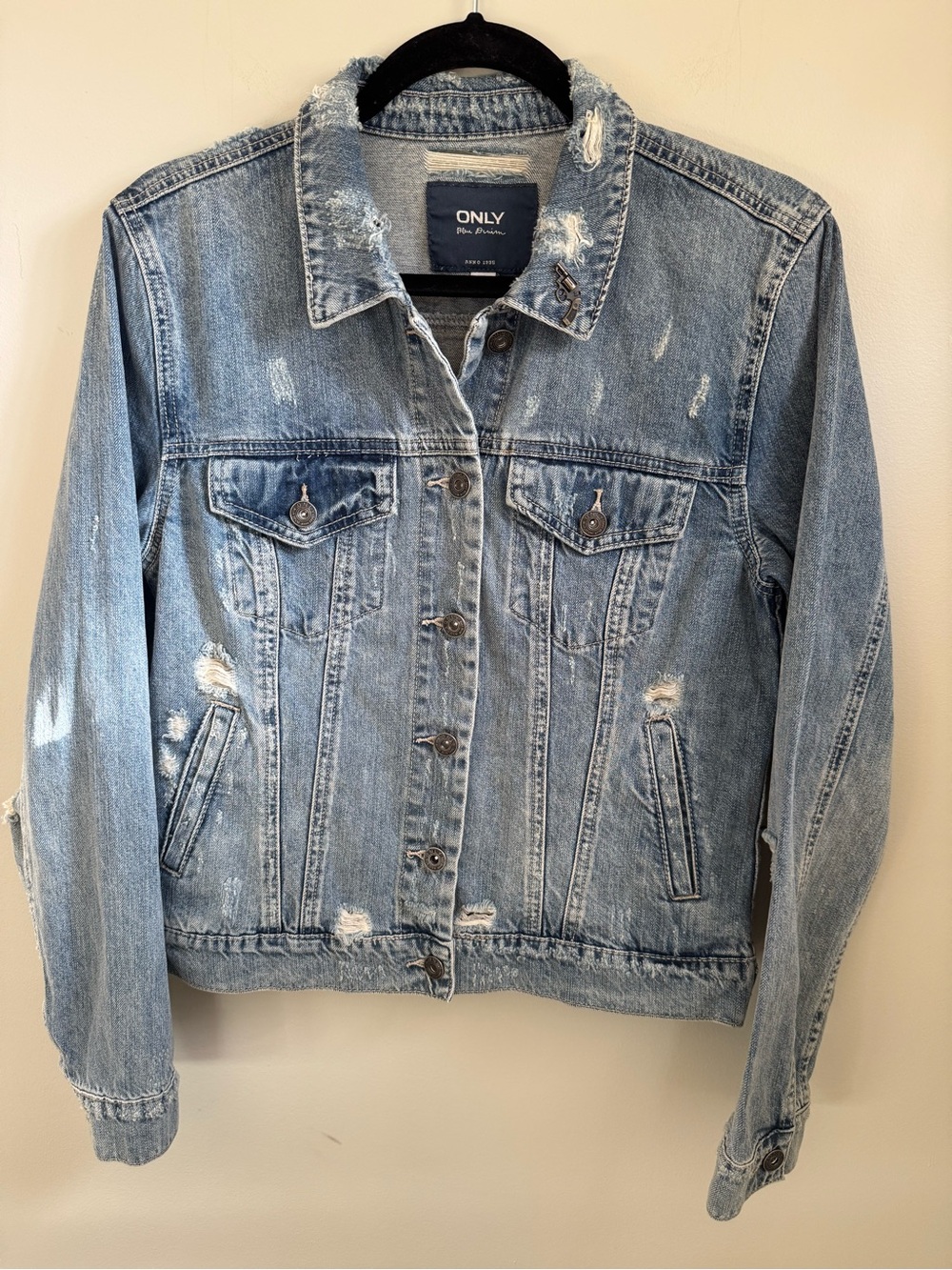 ONLY Women's Denim Blue Jean Jacket Distressed Embroidered Size M 40